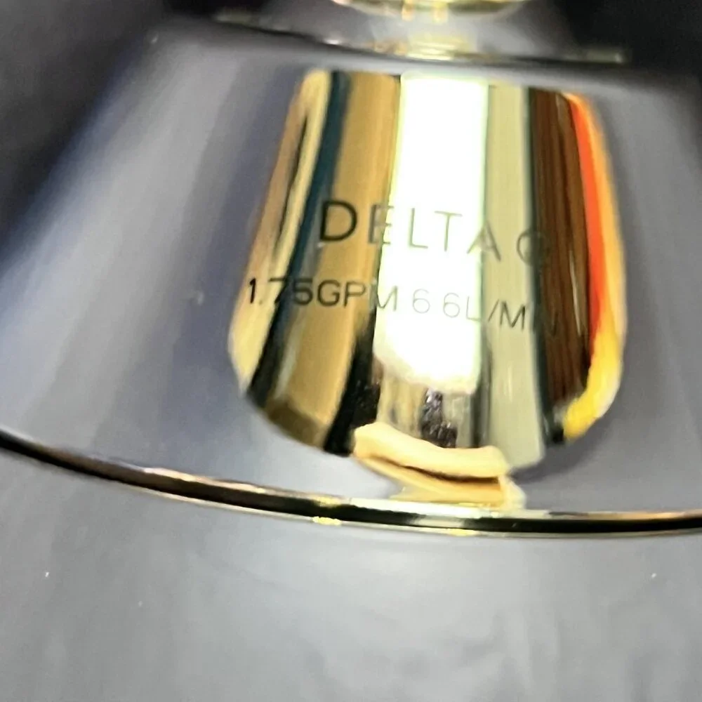 Delta 6-Setting High Pressure Shower Head 1.75 GPM Chrome X-00091644 - NWOB